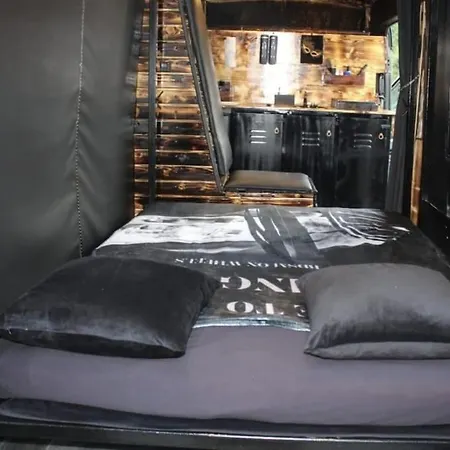 Appartement Caning Van - Bdsm On Wheels